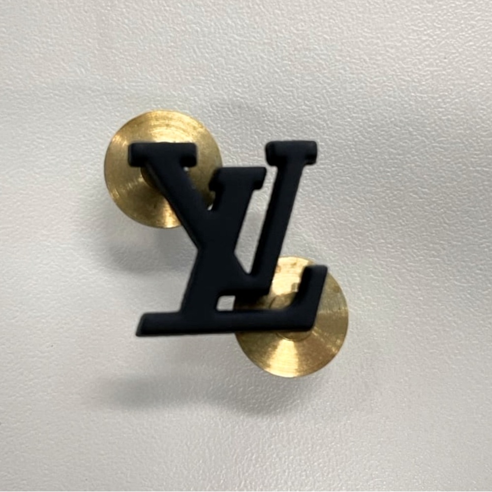 Louis Vuitton Black Pin